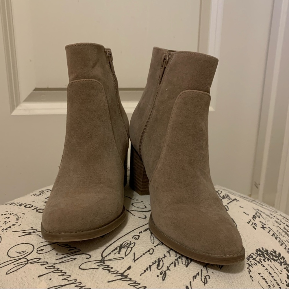 Tan Ankle Boots size 7